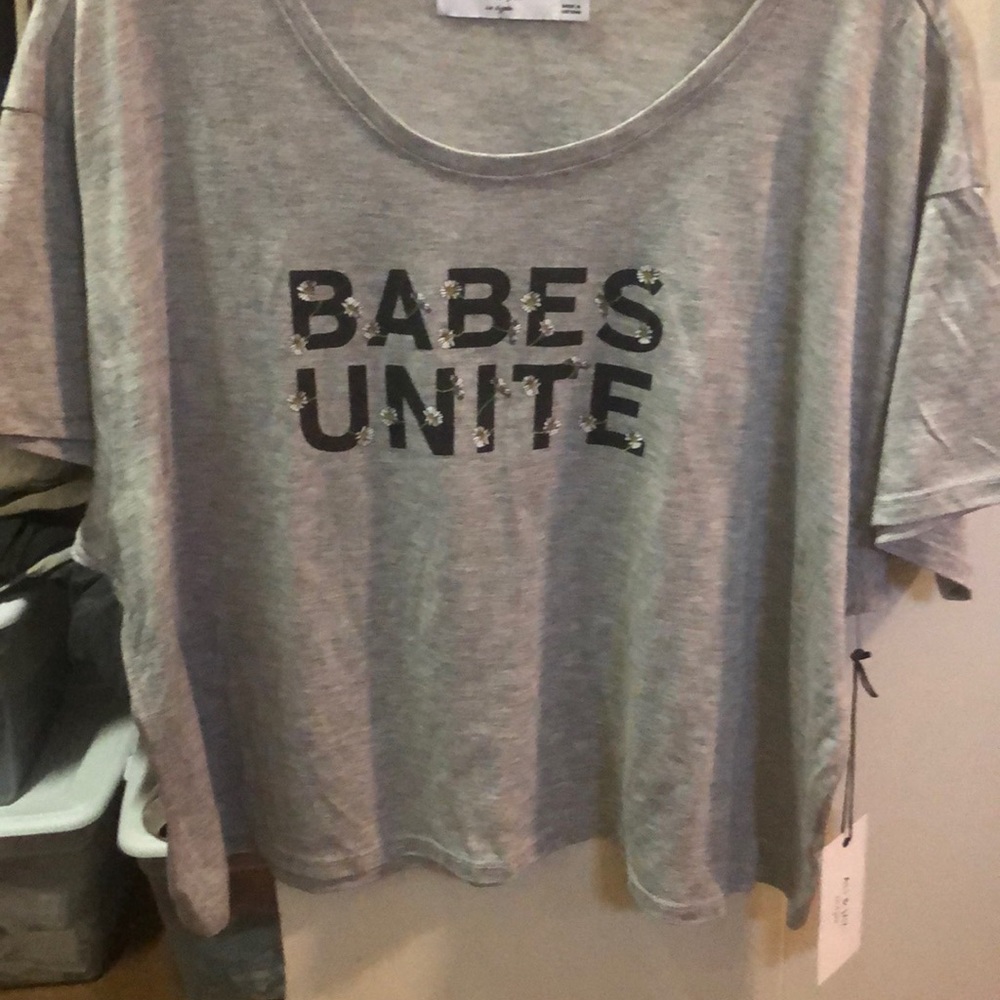 Graphic tee